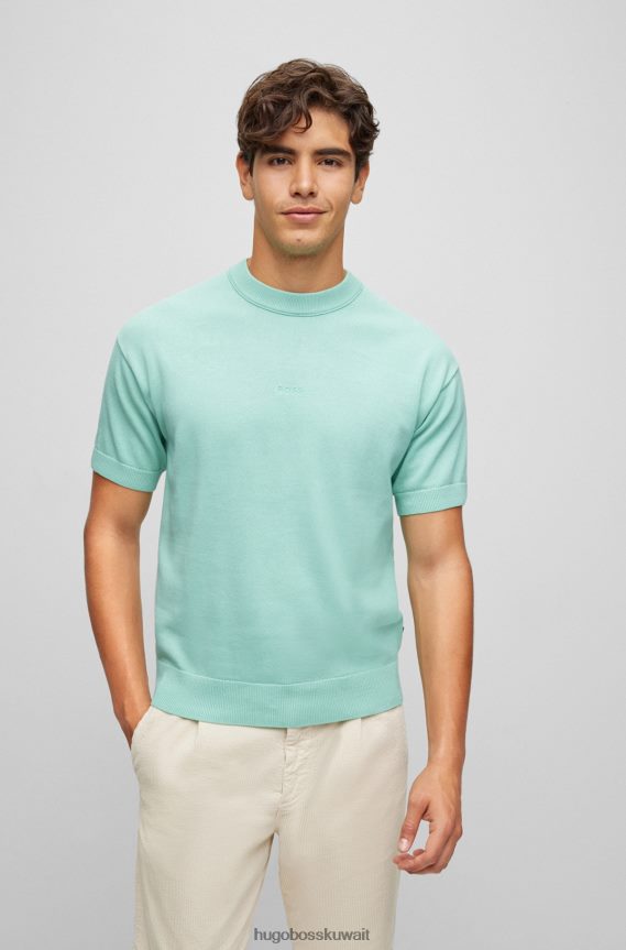 4TFNJN3126 اخضر فاتح Hugo Boss سترة من القطن المحبوك بأكمام قصيرة مع شعار مطرز هوغو باللون الأخضر الفاتح