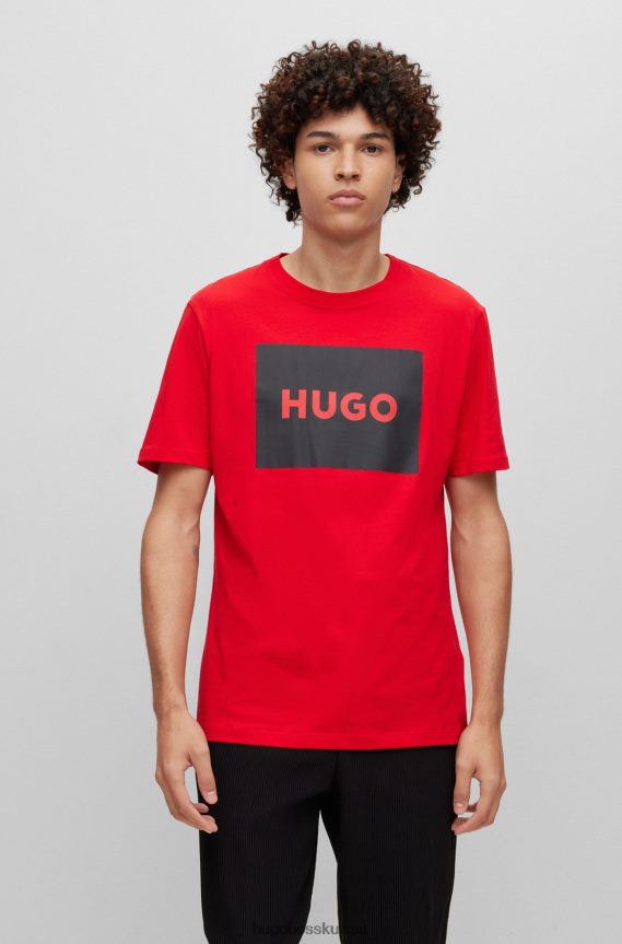 4TFNJN3131 أحمر Hugo Boss تي شيرت من القطن باللون الأحمر يحمل شعار Hugo باللون الأحمر