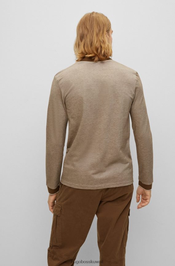 4TFNJN3141 بني Hugo Boss قميص بولو هوغو من قطن بيكيه © مع شارة الشعار باللون البني