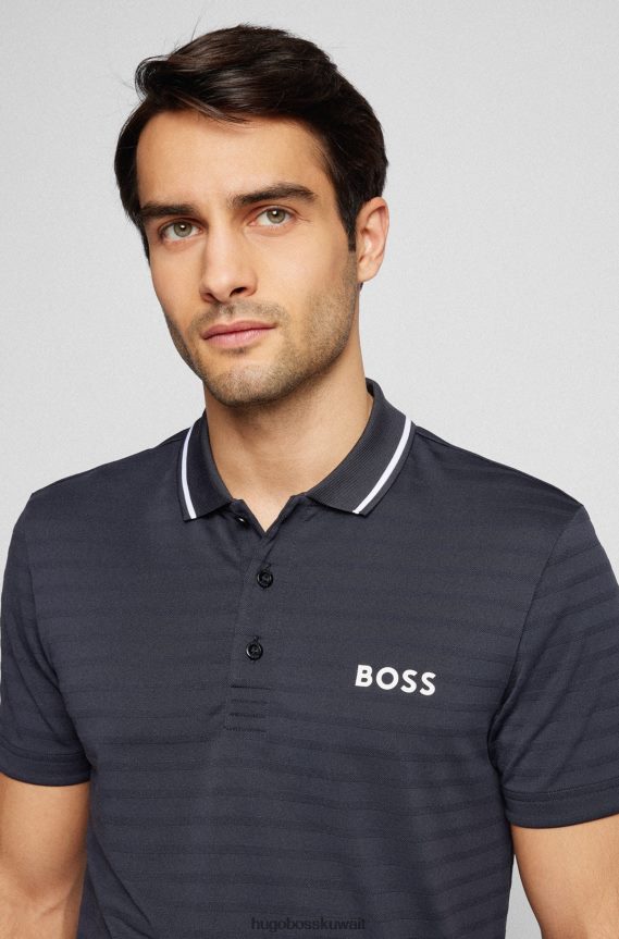 4TFNJN3202 أزرق غامق Hugo Boss قميص بولو هوغو ذو قصة ضيقة باللون الأزرق الداكن ومزين بعلامة تجارية متباينة