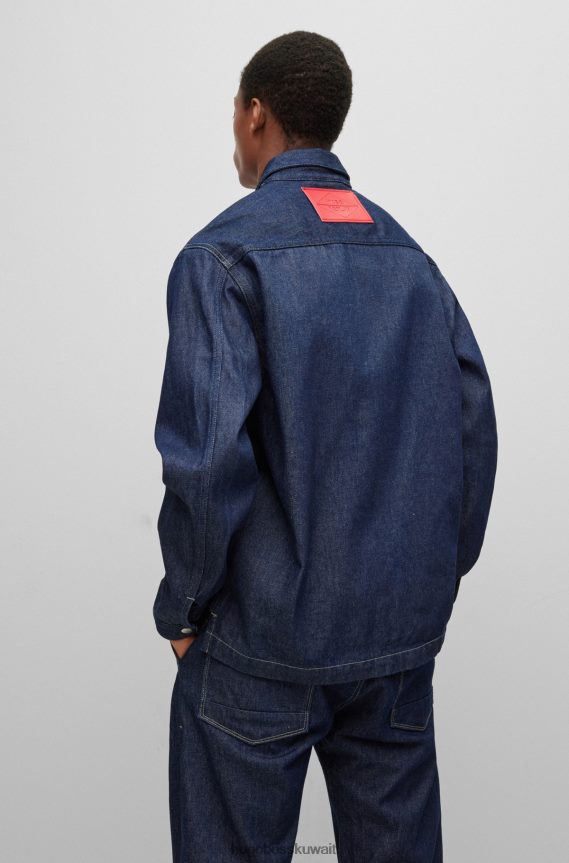 4TFNJN3225 أزرق غامق Hugo Boss هوغو | سترة Replay بقصّة عادية مصنوعة من الدنيم باللون الأزرق الداكن