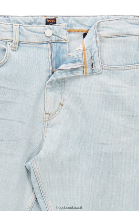 4TFNJN3240 أزرق فاتح Hugo Boss جينز هوغو ذو قصة ضيقة باللون الأزرق الفاتح من قماش الدنيم الإيطالي المريح والمطاط باللون الأزرق