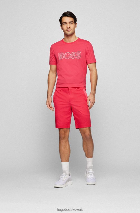 4TFNJN3247 لون القرنفل Hugo Boss تيشيرت هوغو من الجيرسي القطني الوردي ذو المقاس العادي مع شعار فني