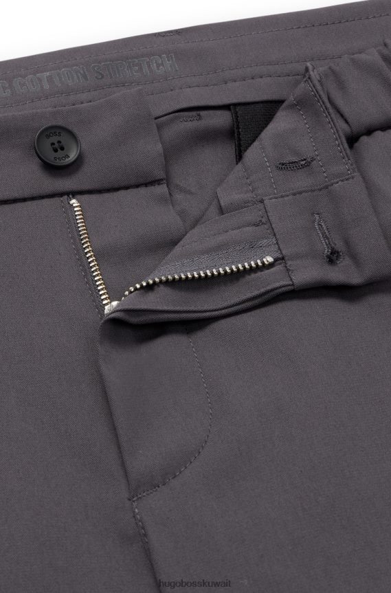 4TFNJN3321 الرمادي الداكن Hugo Boss بنطلون هوغو ذو قصة ضيقة باللون الرمادي الداكن مصنوع من مزيج من القطن العضوي