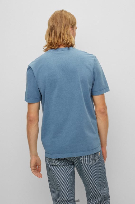 4TFNJN3426 أزرق فاتح Hugo Boss تيشيرت بقصة عادية من الجيرسي القطني باللون الأزرق الفاتح مع طباعة شعار هوغو