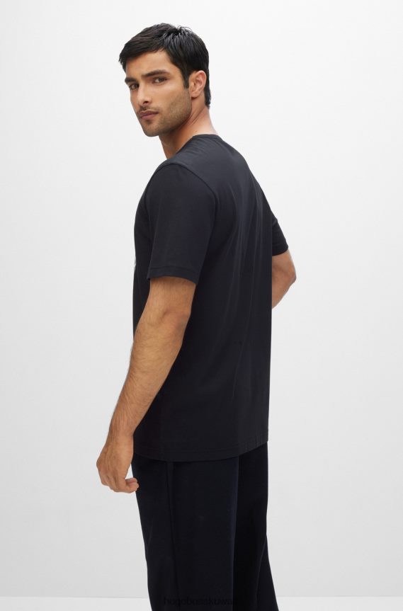 4TFNJN3436 أزرق غامق Hugo Boss تيشيرت هوغو من الجيرسي القطني ذو المقاس العادي مع شعار عمل فني باللون الأزرق الداكن