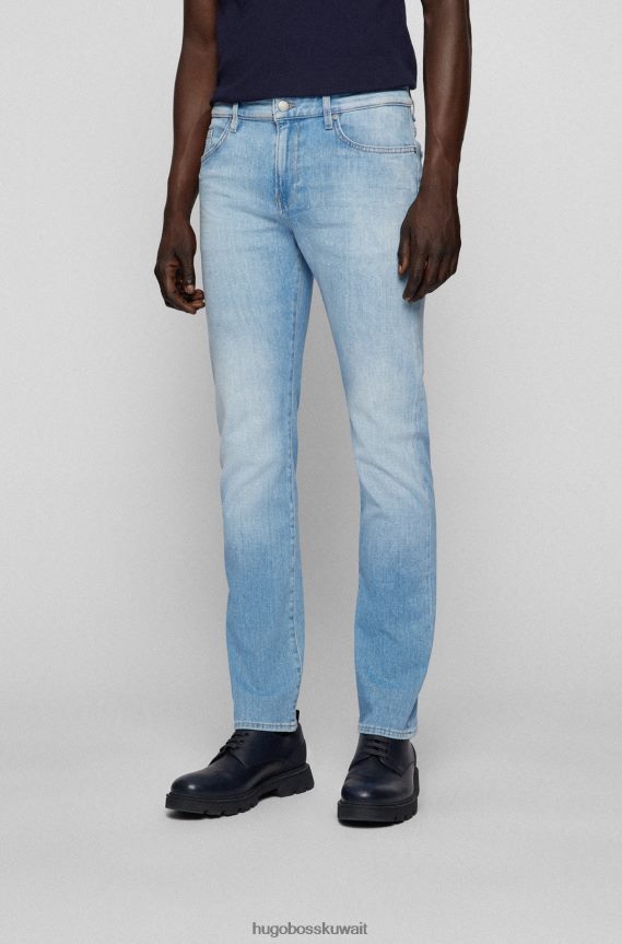 4TFNJN3460 أزرق فاتح Hugo Boss جينز هوغو ذو قصة ضيقة باللون الأزرق من قماش الدنيم الإيطالي بلمسة الكشمير باللون الأزرق الفاتح