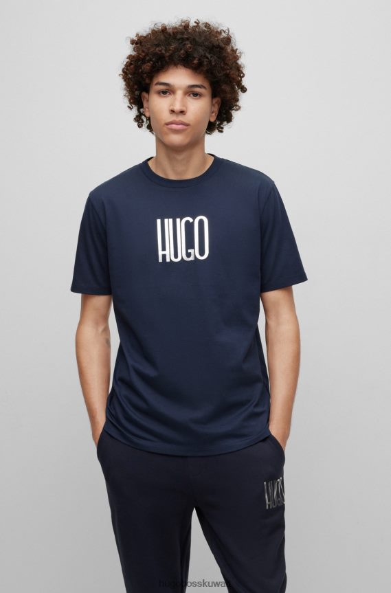 4TFNJN3510 أزرق غامق Hugo Boss تيشيرت بشعار الماركة من القطن العضوي باللون الأزرق الداكن