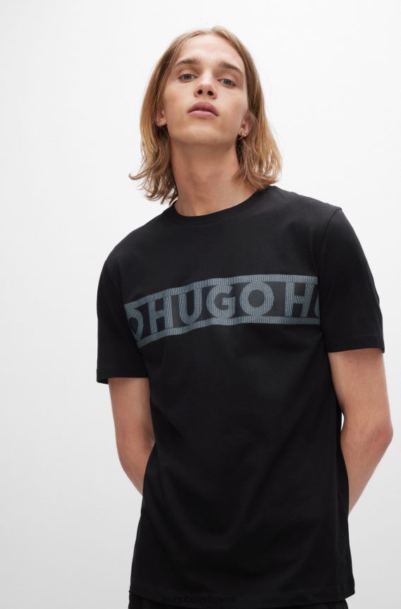 4TFNJN3513 أسود Hugo Boss تي شيرت Hugo من القطن العضوي مع عمل فني بشريط الشعار باللون الأسود