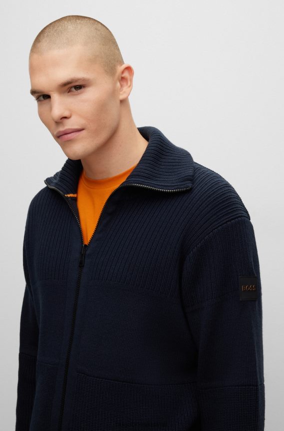 4TFNJN3542 أزرق غامق Hugo Boss Hugo سترة محبوكة ذات قصة عادية باللون الأزرق الداكن مع شارة الشعار