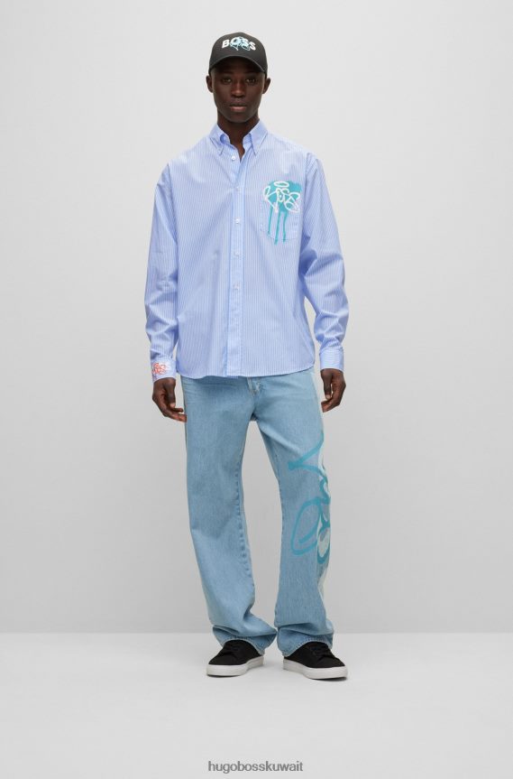 4TFNJN3578 أزرق فاتح Hugo Boss قميص أزرق فاتح بأكمام طويلة وقصة مريحة مع أعمال فنية جرافيتي هوغو