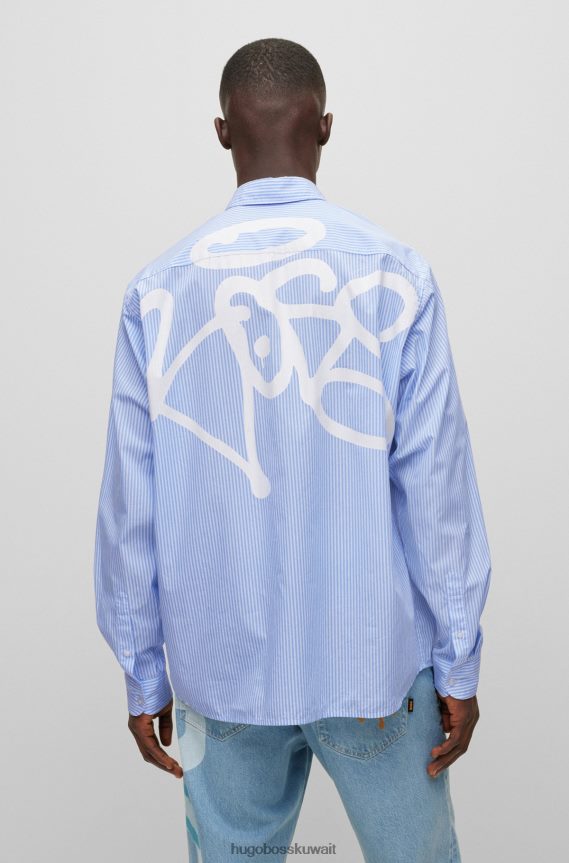 4TFNJN3578 أزرق فاتح Hugo Boss قميص أزرق فاتح بأكمام طويلة وقصة مريحة مع أعمال فنية جرافيتي هوغو