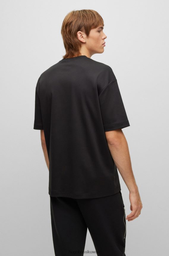 4TFNJN3601 أسود Hugo Boss تي شيرت مريح مصنوع من قطن الجيرسيه مع شعار هوغو أسود مؤطر