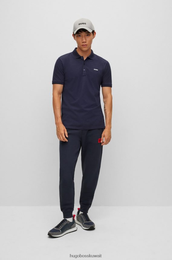 4TFNJN3602 أزرق غامق Hugo Boss قميص بولو من القطن المطاطي باللون الأزرق الداكن مع شعار هوغو متباين