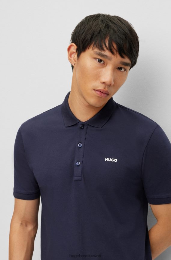 4TFNJN3602 أزرق غامق Hugo Boss قميص بولو من القطن المطاطي باللون الأزرق الداكن مع شعار هوغو متباين