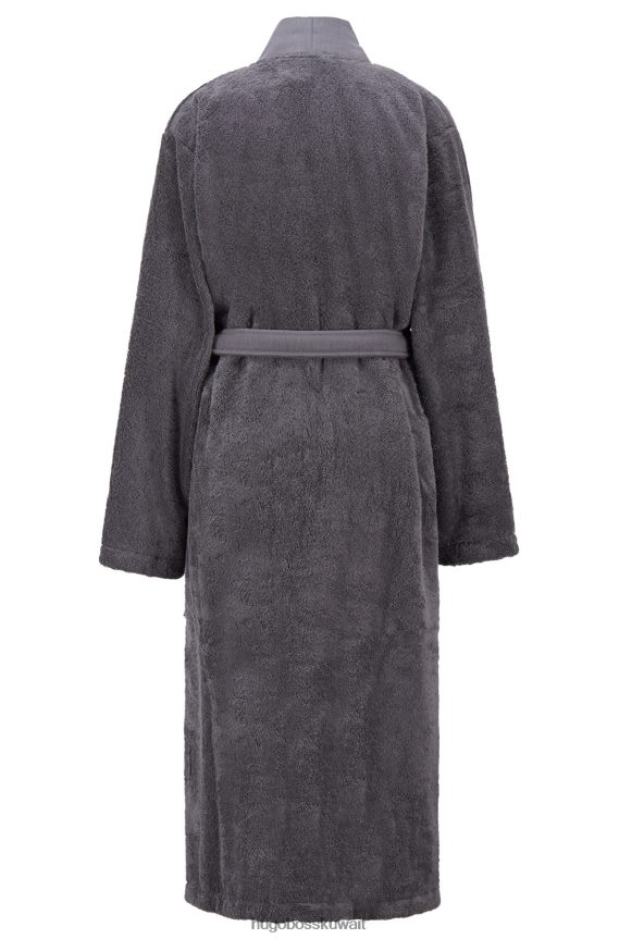 4TFNJN3698 الرمادي الداكن Hugo Boss رداء حمام من القطن المصري باللون الرمادي الداكن مع طية صدر السترة ذات العلامة التجارية هوغو