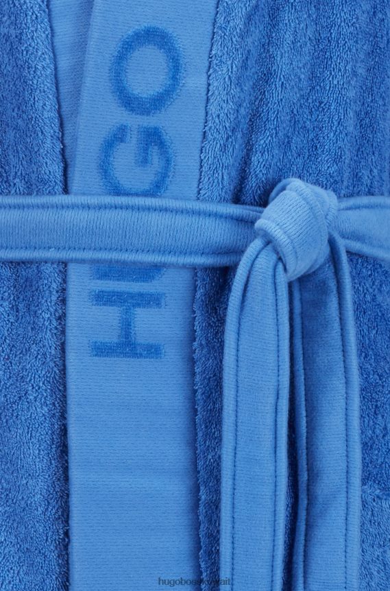 4TFNJN3699 أزرق Hugo Boss رداء حمام من القطن المصري مع طية صدر شال ذات علامة تجارية باللون الأزرق