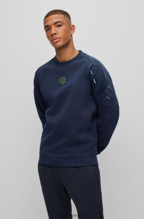 4TFNJN3763 أزرق غامق Hugo Boss سويت شيرت من مزيج القطن باللون الأزرق الداكن بقصة عادية مع شعار هوغو المطرز