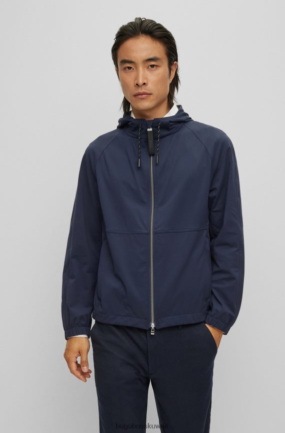 4TFNJN3765 أزرق غامق Hugo Boss سترة هوغو ذات غطاء رأس ضيقة باللون الأزرق الداكن مصنوعة من قماش مطاطي عالي الأداء