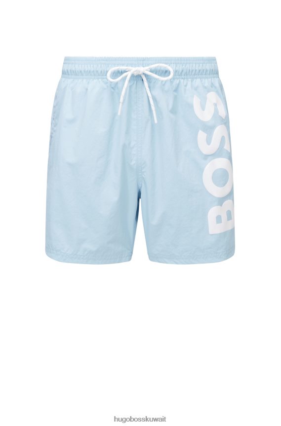 4TFNJN3820 أزرق فاتح Hugo Boss شورت سباحة سريع الجفاف مع شعار متباين كبير باللون الأزرق الفاتح