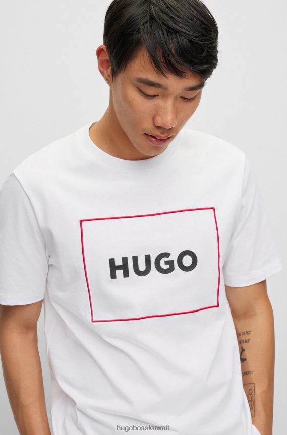 4TFNJN3843 أبيض Hugo Boss تي شيرت من القطن العضوي مع شعار هوغو باللون الأبيض بإطار أحمر