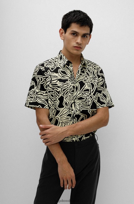 4TFNJN3860 أصفر فاتح Hugo Boss قميص بقصّة مريحة مصنوع من قماش القطن المطبوع بطبعة أوراق الشجر باللون الأصفر الفاتح