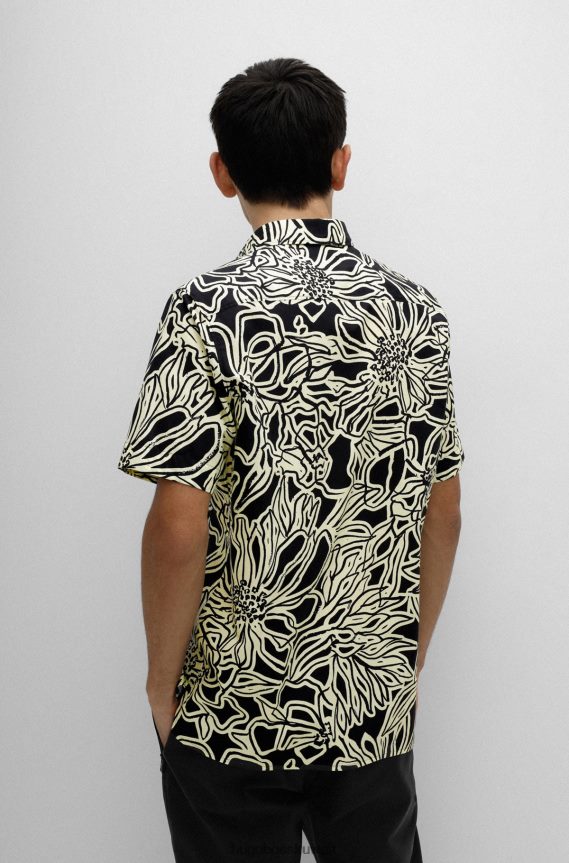 4TFNJN3860 أصفر فاتح Hugo Boss قميص بقصّة مريحة مصنوع من قماش القطن المطبوع بطبعة أوراق الشجر باللون الأصفر الفاتح