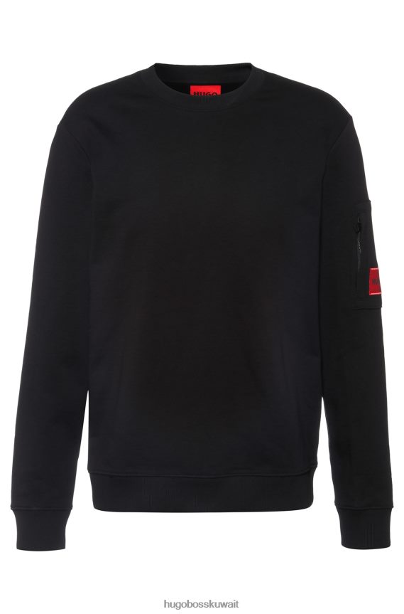 4TFNJN3893 أسود Hugo Boss قميص من النوع الثقيل من قطن تيري باللون الأسود مع شعار هوغو باللون الأحمر