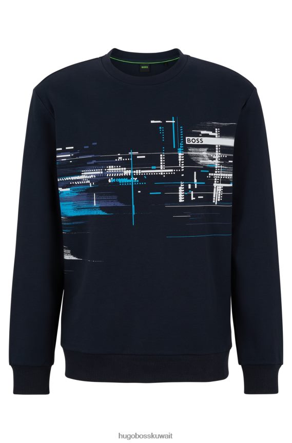 4TFNJN3921 أزرق غامق Hugo Boss سويت شيرت من مزيج القطن باللون الأزرق الداكن بتصميم مريح مع عمل فني موسمي