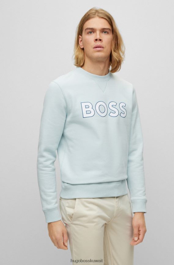 4TFNJN3930 أزرق فاتح Hugo Boss هوغو سويت شيرت مريح باللون الأزرق الفاتح مع شعار متباين