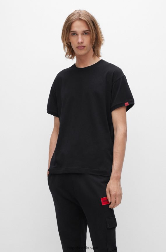 4TFNJN3958 أسود Hugo Boss تيشيرت مريح باللون الأسود من القطن المطاطي مع شعار Hugo