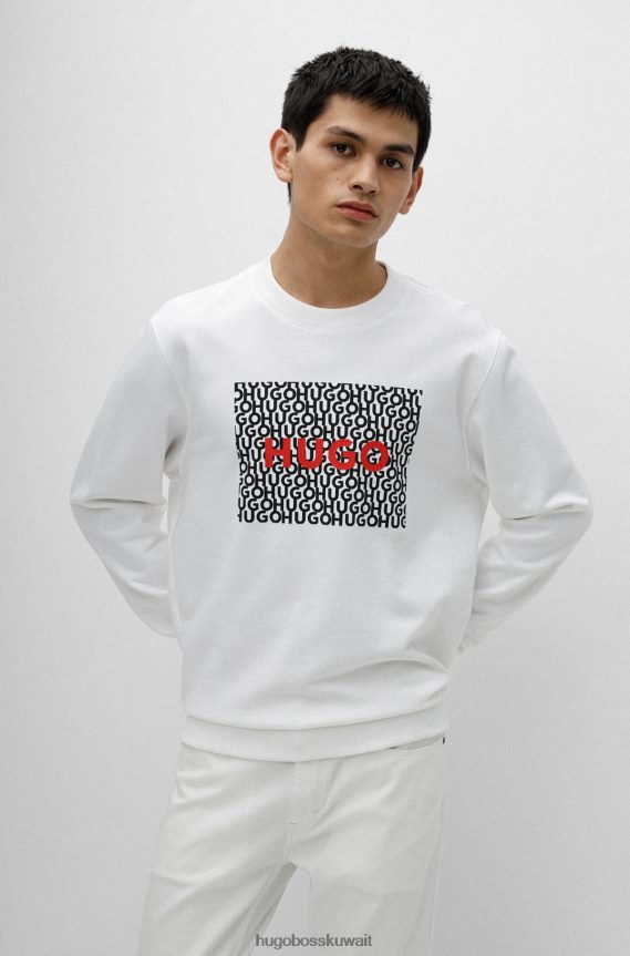 4TFNJN3972 أبيض Hugo Boss كنزة هوغو بيضاء من قطن تيري بقصّة مريحة وطبعة شعار