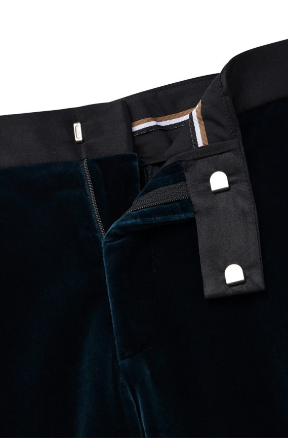 4TFNJN3990 الفيروز Hugo Boss بنطلون توكسيدو بقصّة ضيّقة مصنوع من القطن الخالص والمخمل باللون الفيروزي