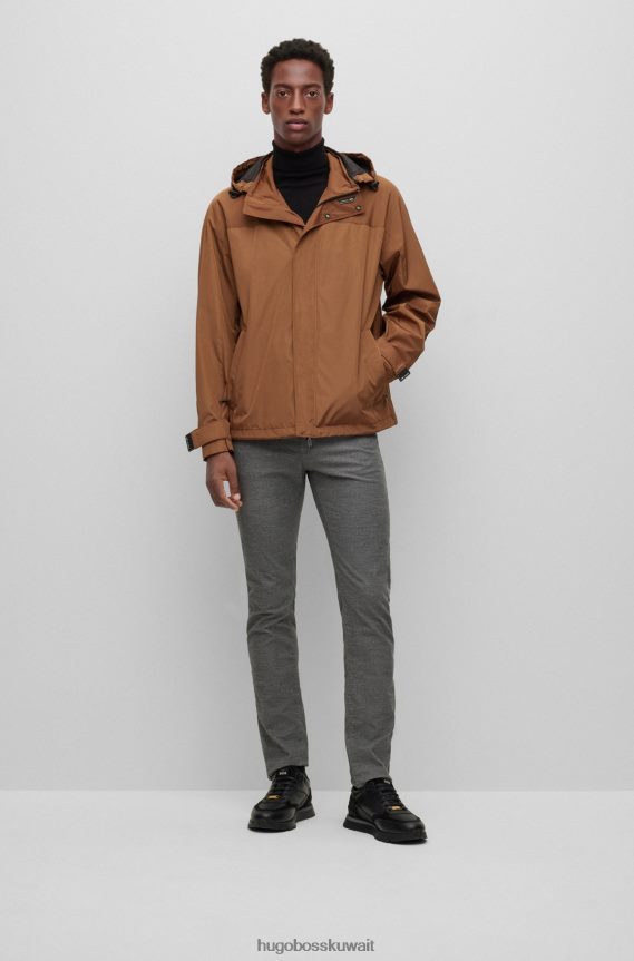 4TFNJN4041 البني الفاتح Hugo Boss سترة بغطاء رأس مقاومة للماء من Porsche X مع علامة تجارية تعاونية