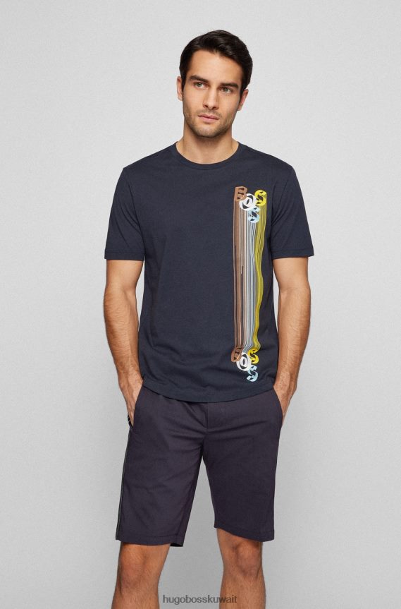 4TFNJN4094 أزرق غامق Hugo Boss تي شيرت من الجيرسي القطني بقصة عادية مع شعار العمل الفني هوغو باللون الأزرق الداكن
