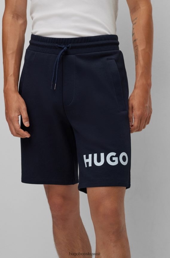 4TFNJN4134 أزرق غامق Hugo Boss شورت من قطن تيري مع تفاصيل الشعار باللون الأزرق الداكن