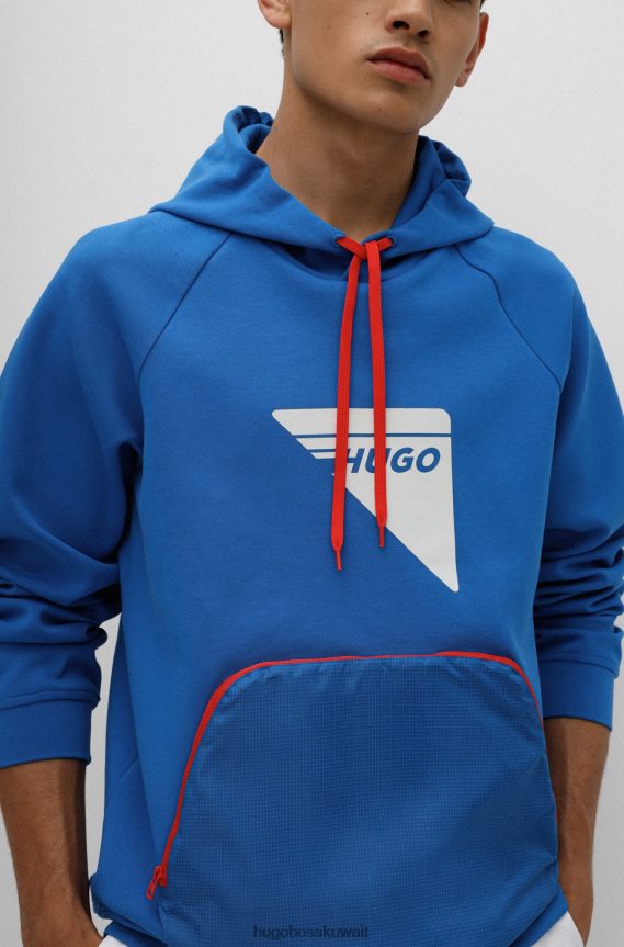 4TFNJN4151 أزرق Hugo Boss هوغو سويت شيرت بغطاء رأس بقصة ضيقة مع شعار عاكس مزخرف باللون الأزرق