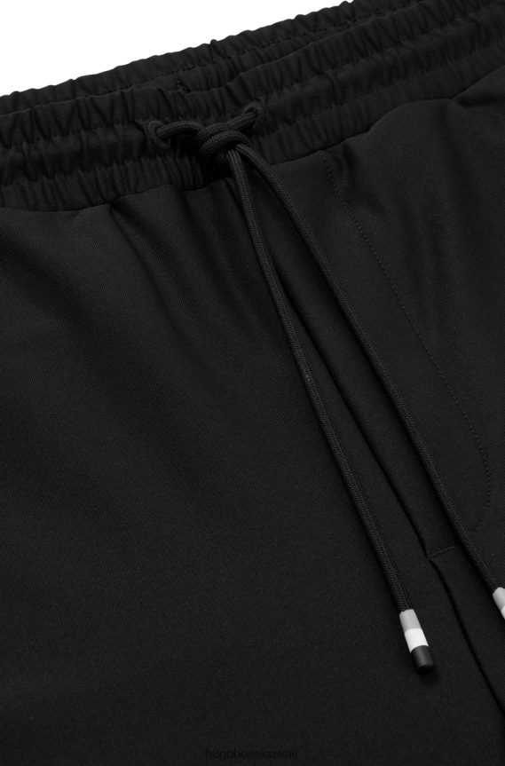 4TFNJN4166 أسود Hugo Boss قيعان بدلة رياضية من قماش نشط قابل للتمدد مع خطوط جانبية باللون الأسود