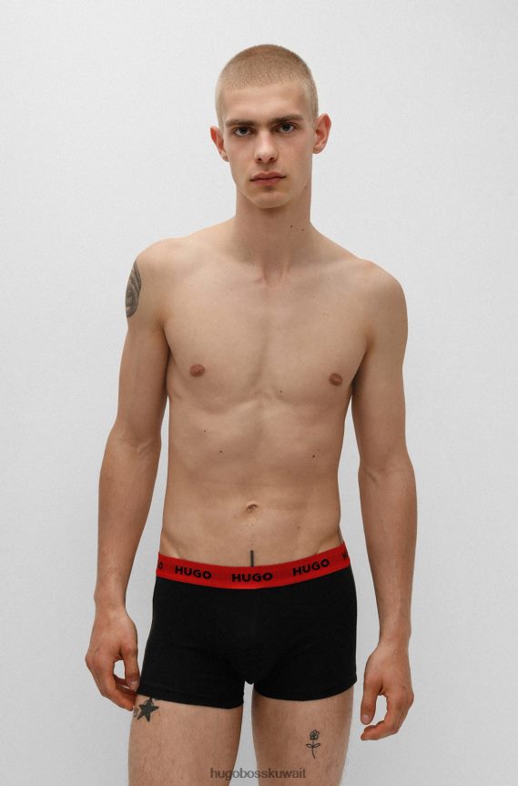 4TFNJN4170 أسود أحمر Hugo Boss حزمة من ثلاثة سراويل داخلية بشعار الماركة من القطن المطاطي باللون الأسود
