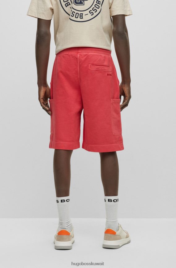 4TFNJN4189 أحمر Hugo Boss شورت من قطن تيري المصبوغ مع جيوب هوغو باللون الأحمر