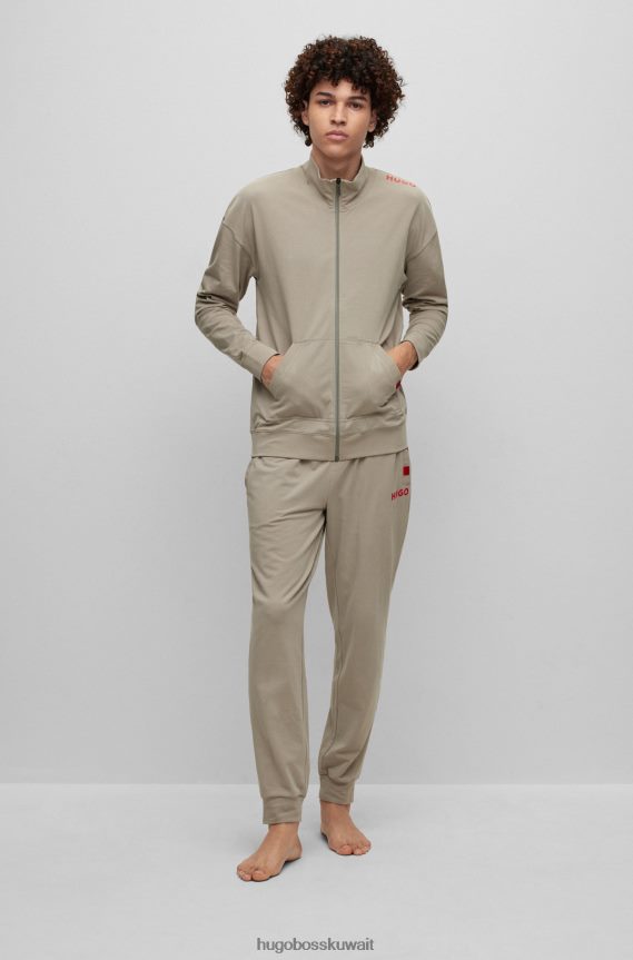 4TFNJN4200 اخضر فاتح Hugo Boss سترة هوغو من القطن المطاطي باللون الأخضر الفاتح مع تفاصيل مميزة