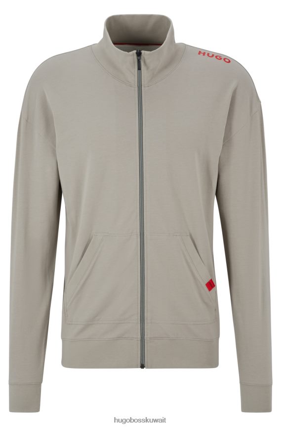 4TFNJN4200 اخضر فاتح Hugo Boss سترة هوغو من القطن المطاطي باللون الأخضر الفاتح مع تفاصيل مميزة