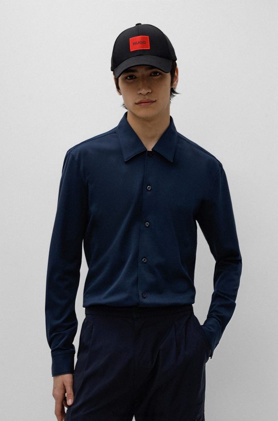 4TFNJN4238 أزرق غامق Hugo Boss قميص بقصة ضيقة باللون الأزرق الداكن مصنوع من قطن جيرسي بيكيه © Hugo