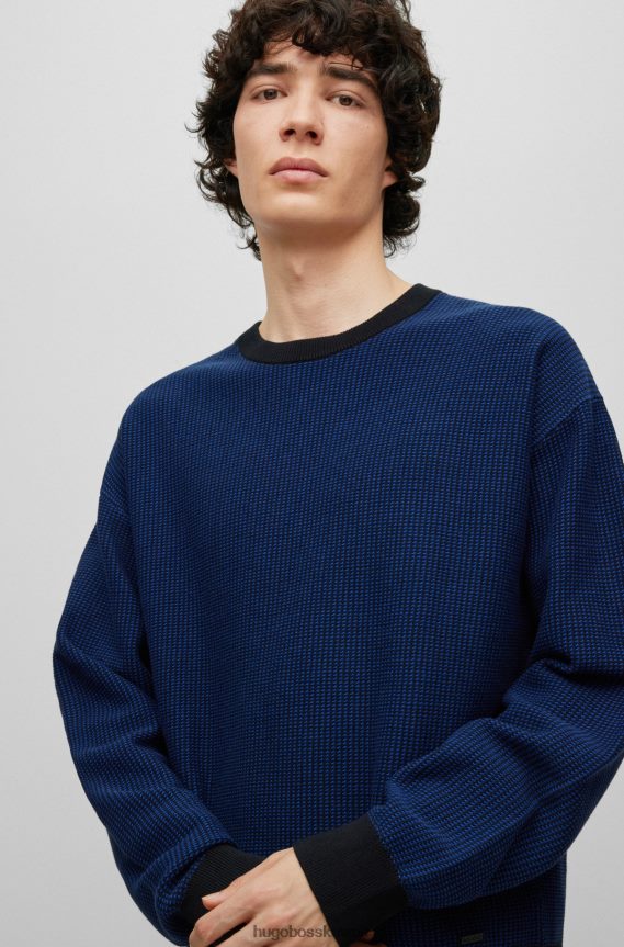 4TFNJN4243 أزرق غامق Hugo Boss سترة من القطن العضوي مع تفاصيل الشعار باللون الأزرق الداكن