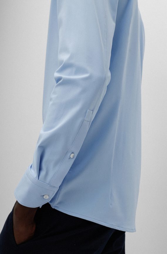 4TFNJN4284 أزرق فاتح Hugo Boss قميص أزرق فاتح بقصّة ضيّقة للغاية مصنوع من جيرسي هوغو عالي الأداء
