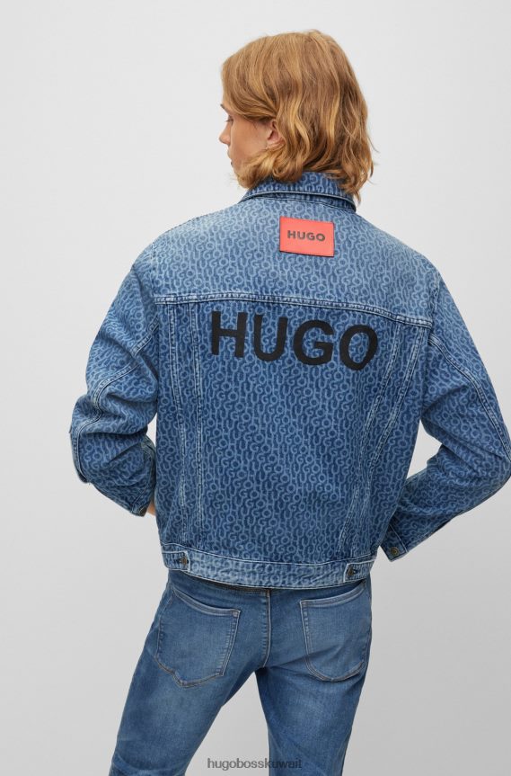 4TFNJN4324 أزرق Hugo Boss سترة هوغو من الدينيم باللون الأزرق بقصة عادية مع طباعة شعار على كامل التصميم
