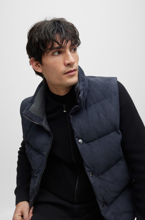 4TFNJN4345 أزرق غامق Hugo Boss جيليه من جلد الغزال الفاخر من Hugo مع حشوة سفلية باللون الأزرق الداكن