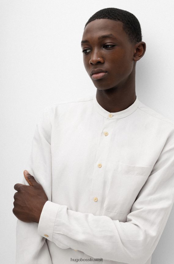 4TFNJN4353 البيج الفاتح Hugo Boss قميص Hugo ذو المقاس الكبير مصنوع من القماش سهل الكي باللون البيج الفاتح