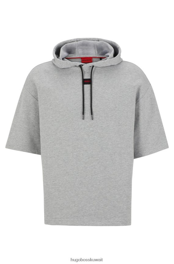 4TFNJN4374 رمادي فاتح Hugo Boss هودي من قطن تيري بأكمام قصيرة باللون الرمادي الفاتح مع شعار Hugo