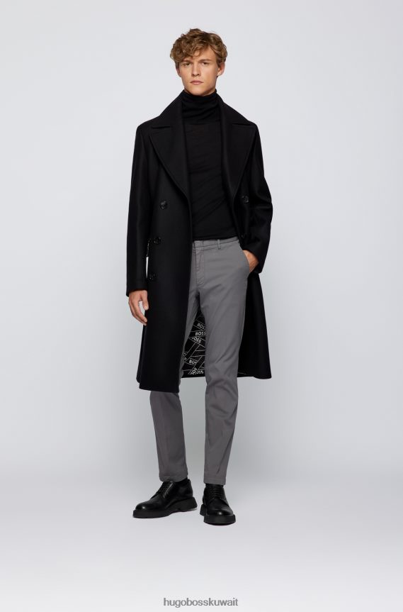 4TFNJN4381 الرمادي الداكن Hugo Boss بنطال تشينو بقصّة ضيّقة مصنوع من قطن الغبردين المطاطي باللون الرمادي الداكن